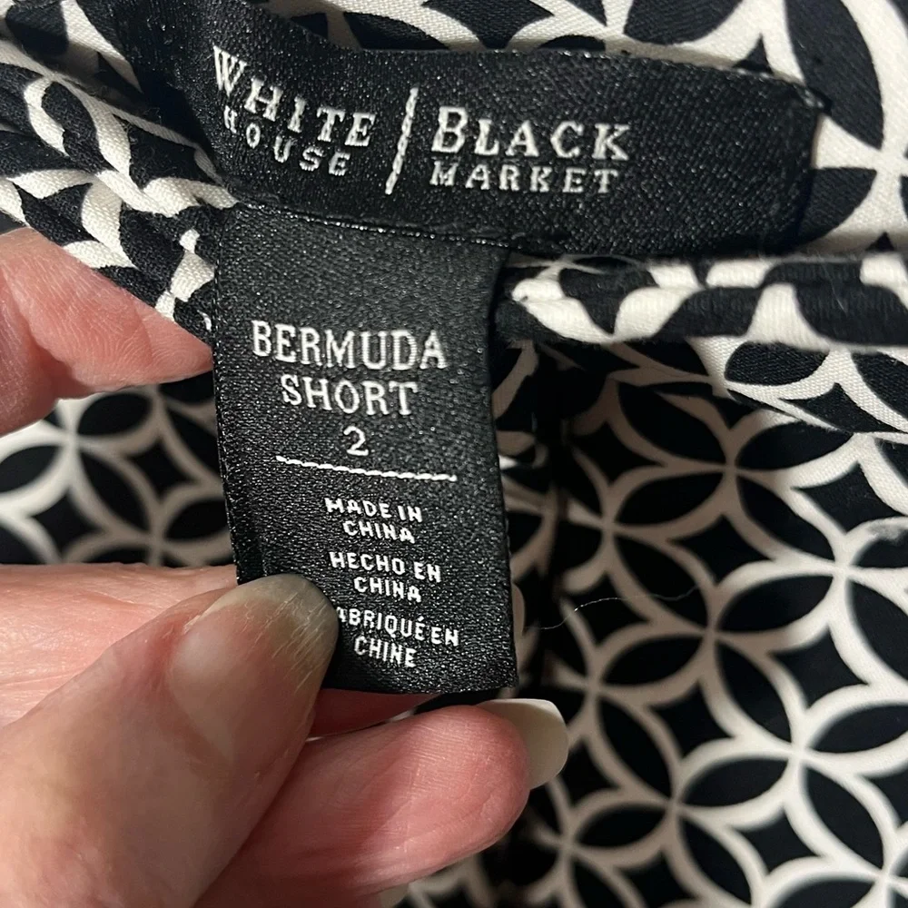 White House Black Market Geometric Black and White Bermudas NWT